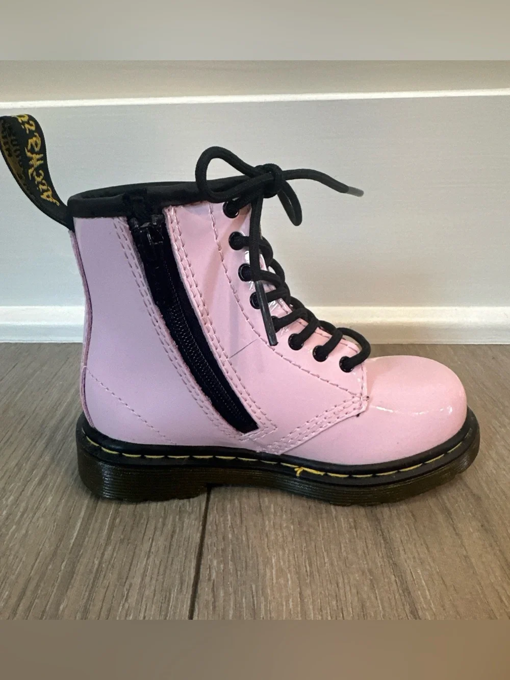 Dr. Martens Kids Pink Patent Lace-Up Boots